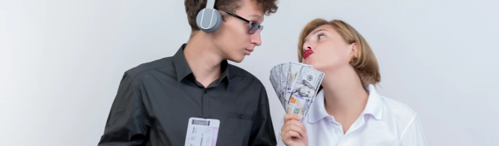 Book Smart: Insider Deals on Flights, Luggage, and Baggage Policies